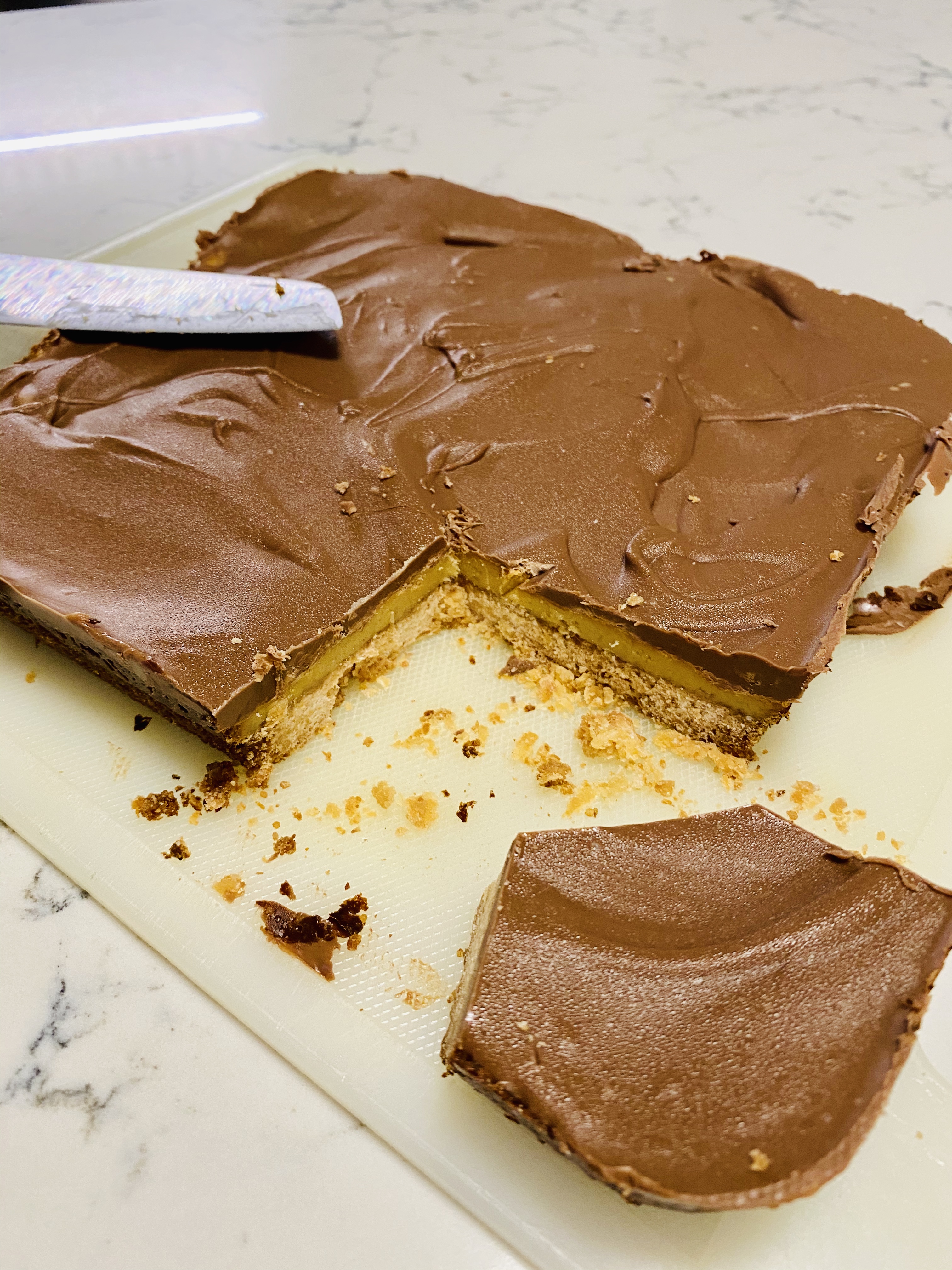 Homemade Chocolate Caramel Slice